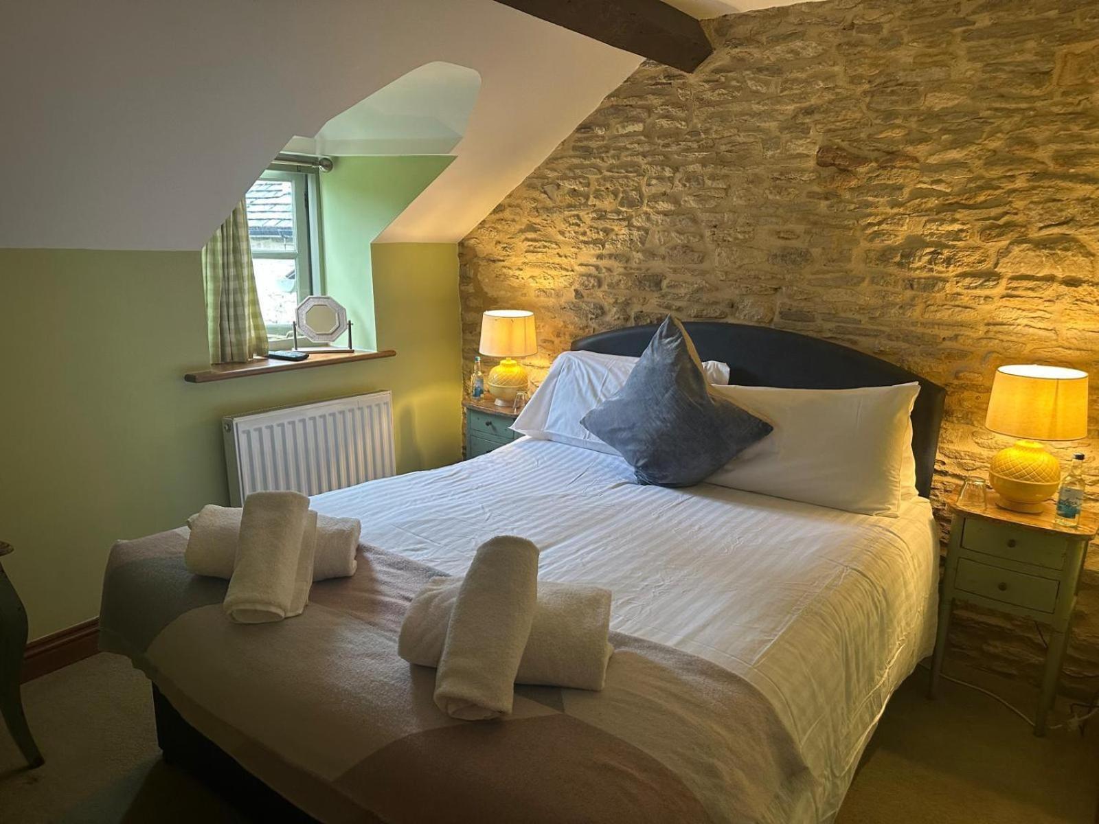 The Plough B&B バートン・オン・ザ・ウォーター 部屋 写真