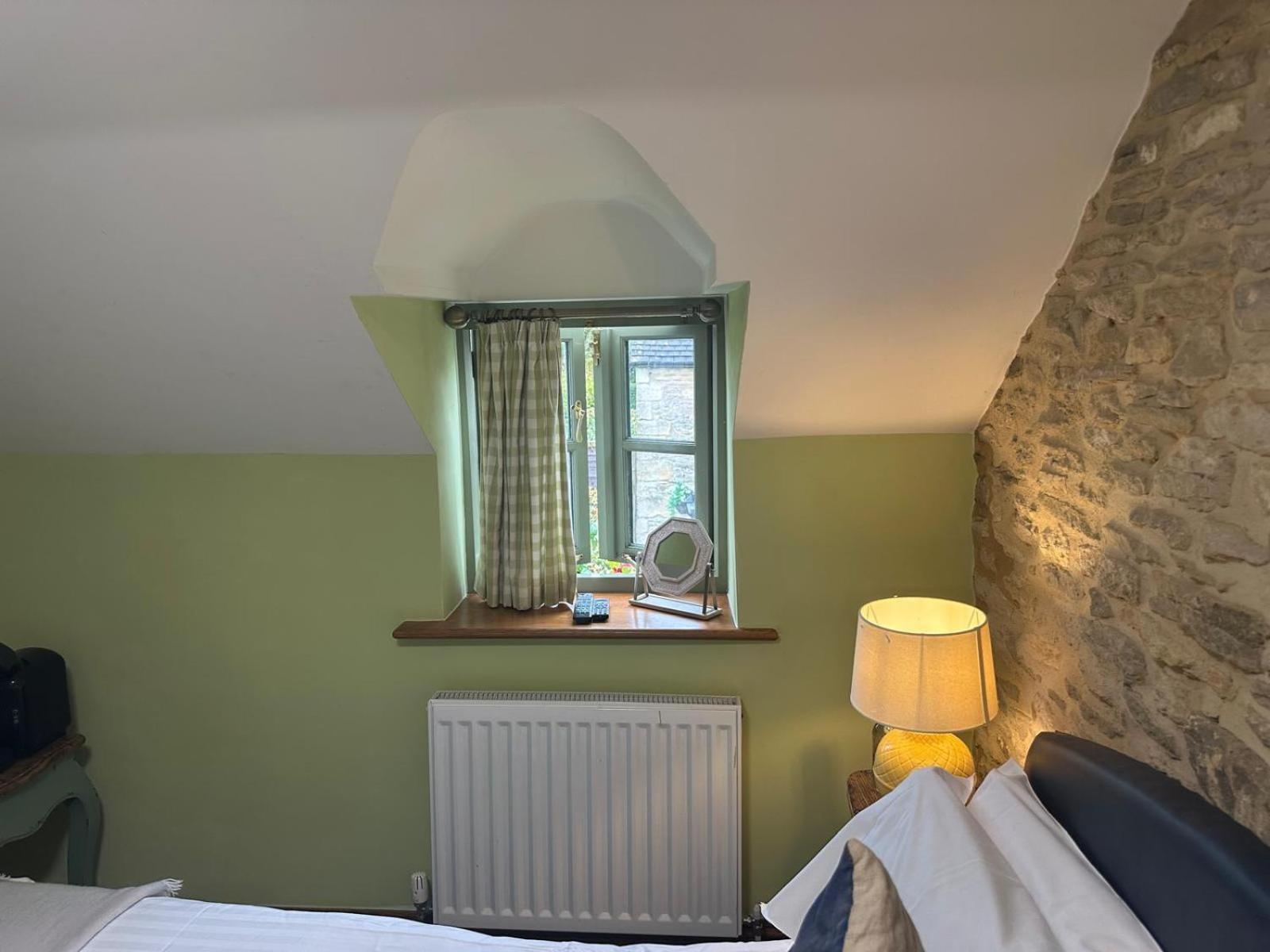 The Plough B&B バートン・オン・ザ・ウォーター 部屋 写真